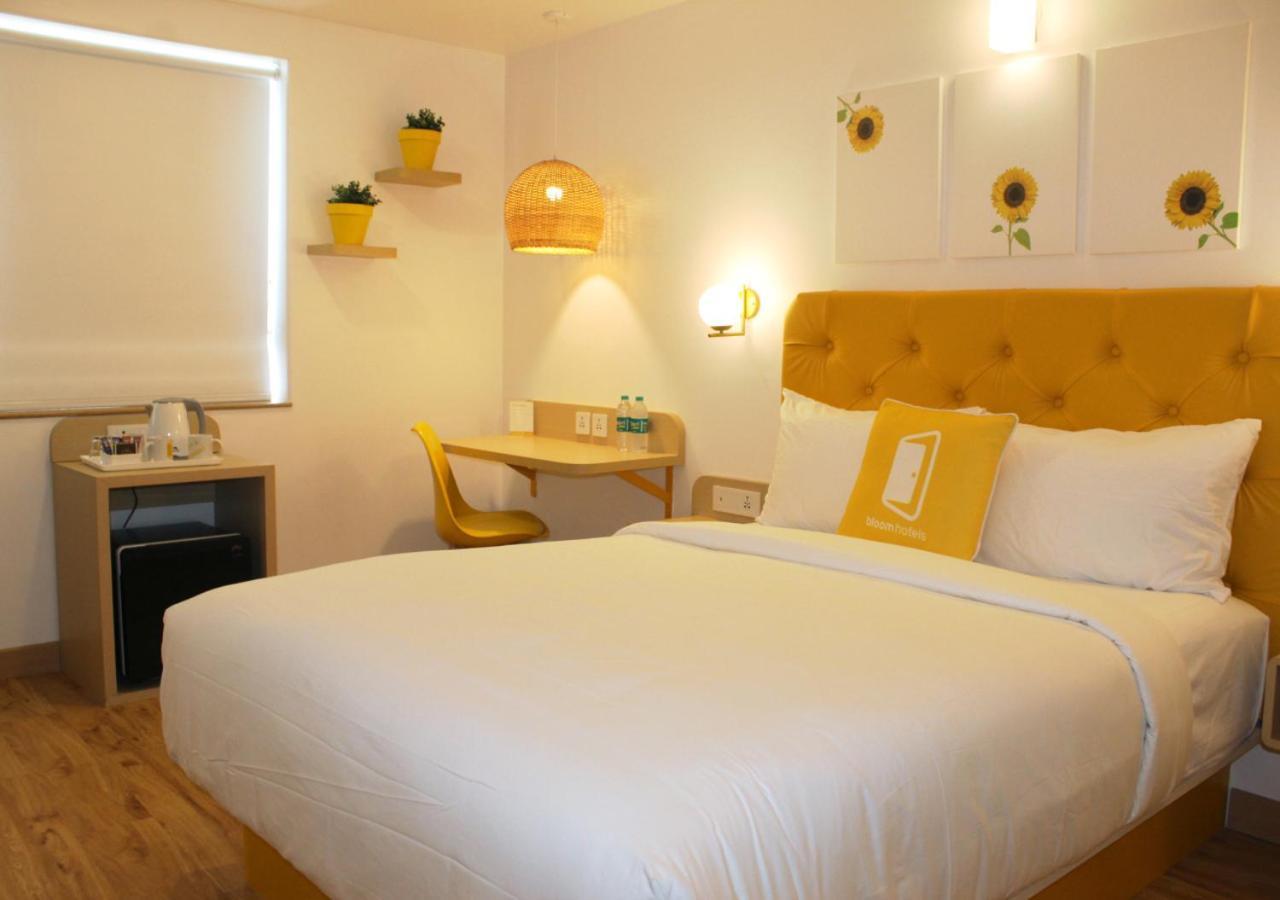 Bloom Hotel - Brookefield Bangalore Exteriör bild
